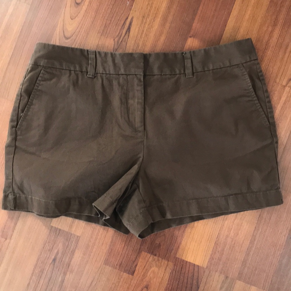 Brown shorts